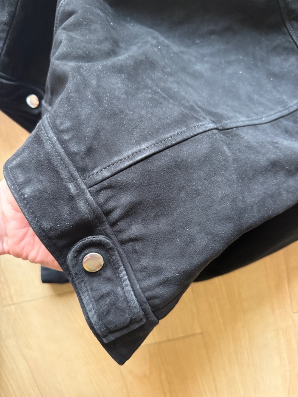 Leather jacket - Picture 10 of 14